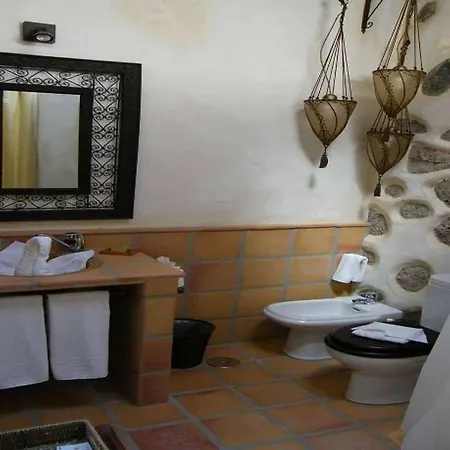 Sleeps 2 Pool Wifi T691364 Holiday home *