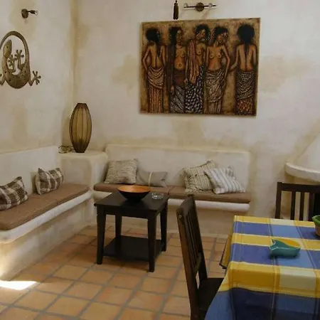Sleeps 2 Pool Wifi T691364 Holiday home Las Brenas